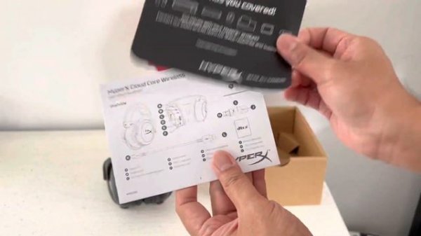 HyperX Cloud Core Wireless Quick Unboxing