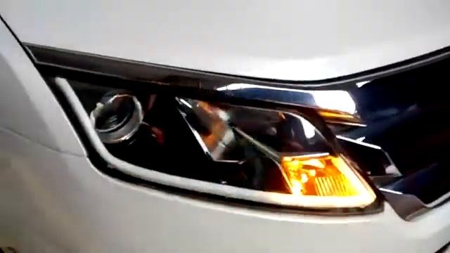 Instalación LED'S DRL /DIRECCIONALES SECUENCIALES en FORD FUSION 2012 смотреть онлайн