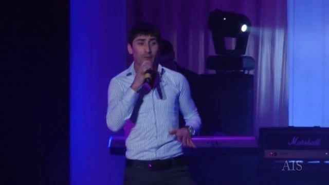 Артур Халатов в концертной программе ПОЕТ ГИТАРА т Фрагмент 13.mp4 смотреть онлайн