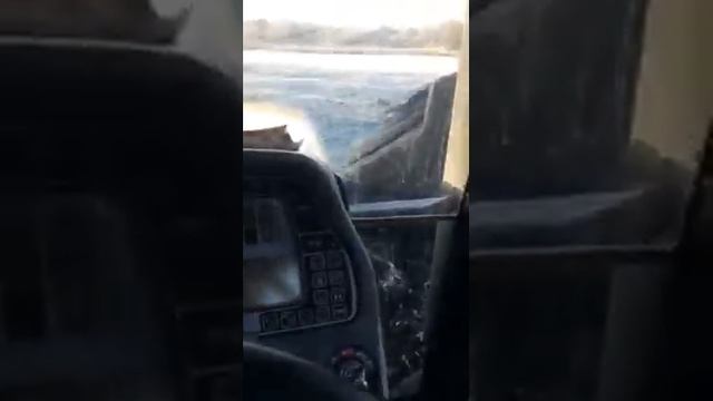 Cat,с двигателем 6.7л+плуг 7 корпусов,минимальный расход топлива смотреть онлайн