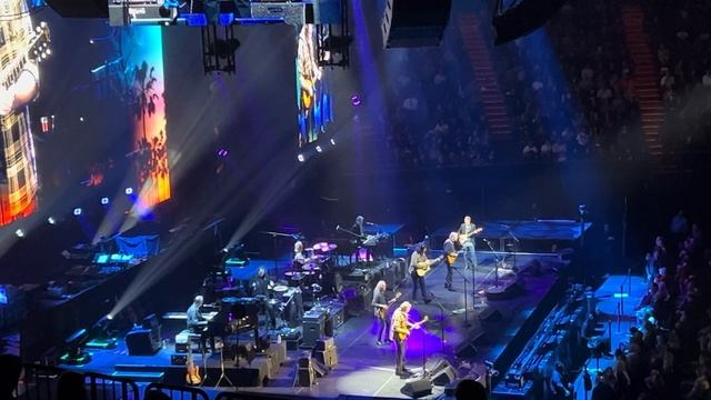 Eagles - “Take it Easy” 1/5/24 смотреть онлайн