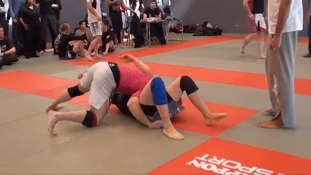 DGL 2012 2 runde S. Jacob Mortensen CSA.dk vs Morten Madsen CheckMat/Fightsport Køge смотреть онлайн