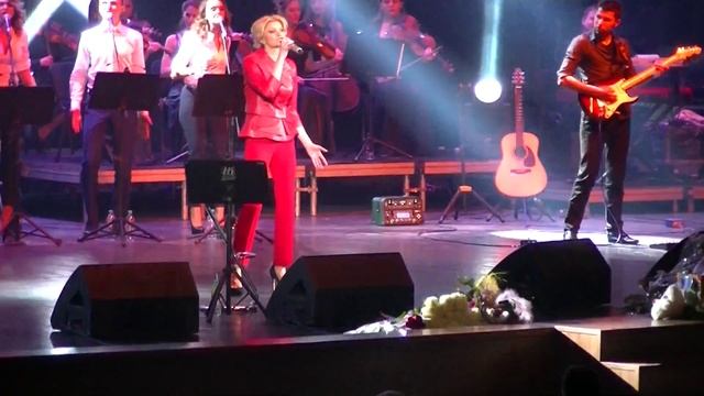 КЗ Крокус Сити Холл. г. Москва. 28.03.2014г. Ирина Круг смотреть онлайн