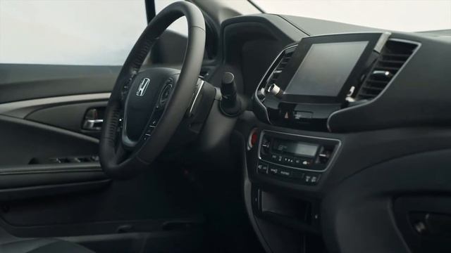 Honda Ridgeline facelift 2021 - Interior and Exterior details смотреть онлайн