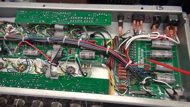 D-lab Basic Training How to Cure Reverb Squeal Fender Super Sonic Reissue Tube guitar amplifier смотреть онлайн