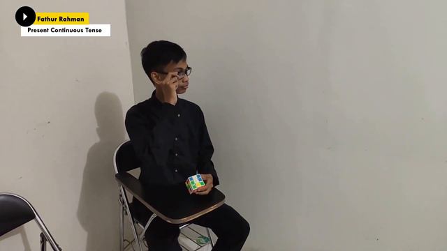 Present Continuous Tense - Micro Teaching PKK 2019 смотреть онлайн
