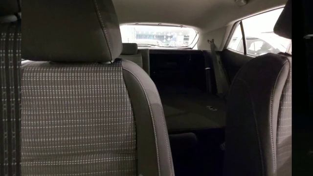 #Italy Шоуруум "самокатов"... где любопытство - не порок, а средство информативности! смотреть онлайн