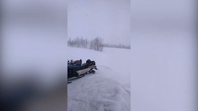 Телемарк: Заснеженный май 2017 на Кукисвумчорр 25км (Лета не будет!). Хибины, Кировск. смотреть онлайн