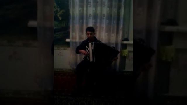 Р.н.п. "Мужик пашенку пахал" Аксенов Алексей 2 кл. смотреть онлайн
