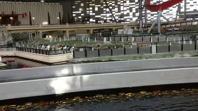 Аттракцион Bell’Italia в Ferrari World Abu Dhabi смотреть онлайн