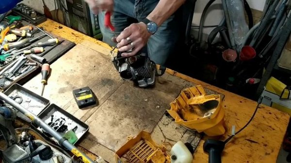 Бензокоса "Partner Colibri 25".