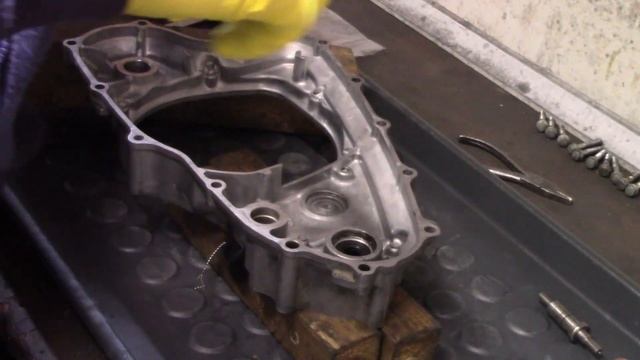 Honda CRF450 Wasserpumpen Reparatur смотреть онлайн