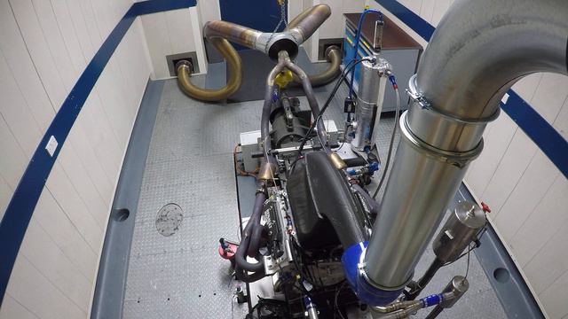 Gibson's Renault FR3.5 Engine Test Lap of Monza смотреть онлайн