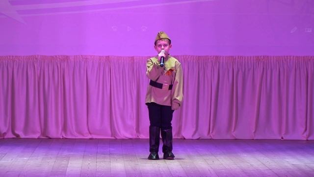 Шли солдаты на войну(Иван Помигуев-Эртиль) смотреть онлайн