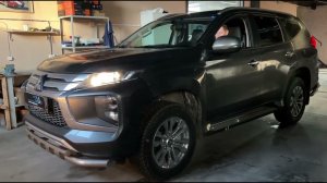Установили bi-led линзы Aozoom A15 на автомобиль Mitsubishi Pajero Sport