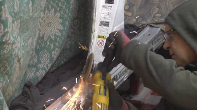 Toyota Prius. The left side repair. Ремонт левой стороны. смотреть онлайн