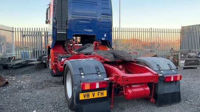 I FOUND NIPPER!!  SHAUNS NEW WORKSHOP.. TOO BIG!?  truckertim