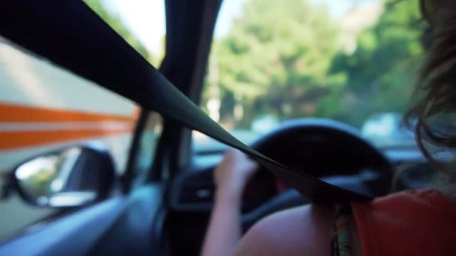 Однокласница изменяет мужу, а он не вкурсе