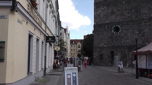 NIKOLAIVIERTEL BERLIN смотреть онлайн