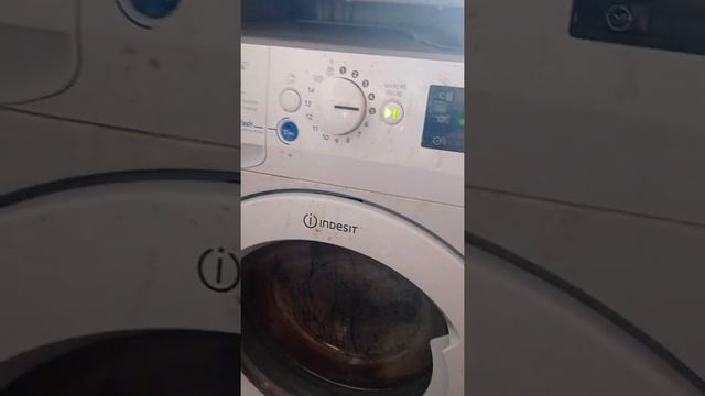 MACHINE À LAVER #INDESIT INNEX смотреть онлайн
