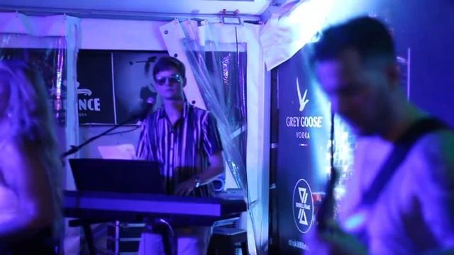 The Lotto covers “Free Ride” LIVE at WtfIcehouse 6/18/22 Austin, TX смотреть онлайн
