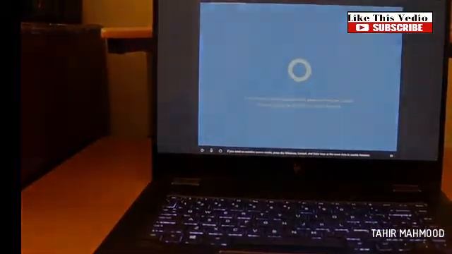 HP Spectre x360 Laptop Unboxing & Review 2017 смотреть онлайн