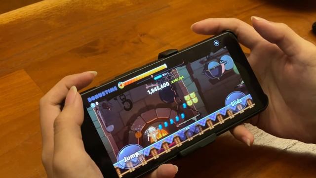 ROG PHONE 5s Pro Air Triggers 遊戲中設定示範影片 смотреть онлайн