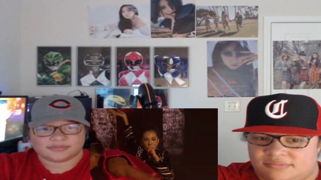 KTwinz React - 2NE1 - Crush - AON Live Performance смотреть онлайн