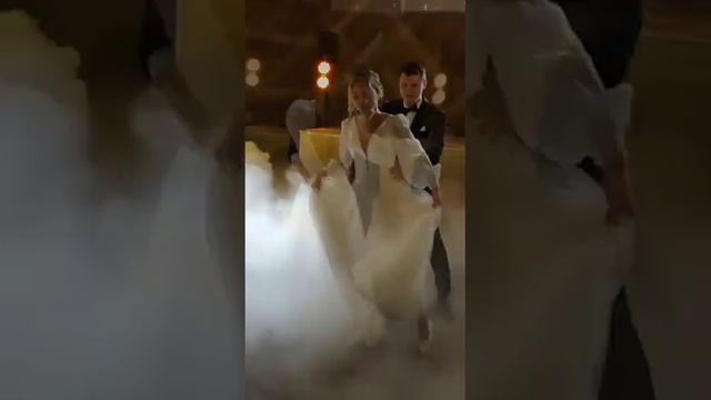 Первый танец молодоженов в Усадьбе в Москве смотреть онлайн