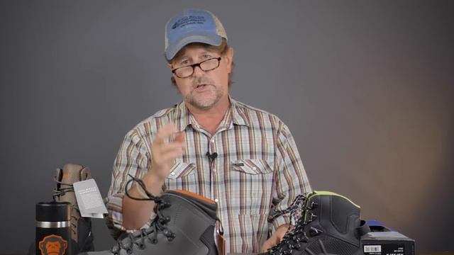 Q&A | #28 - WADING Boot Options + FELT Sole CONTROVERSIES смотреть онлайн