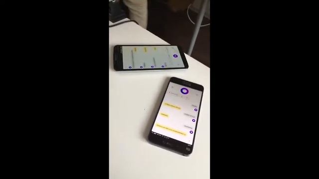 Голосовой помощник Алиса разговаривает с Алисой смотреть онлайн