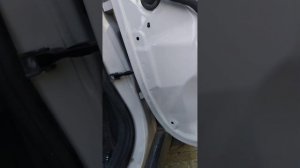 Снятие двери Skoda Yeti