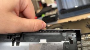 Как снять нижнюю крышку с Lenovo Legion 7. Модель 2021 года