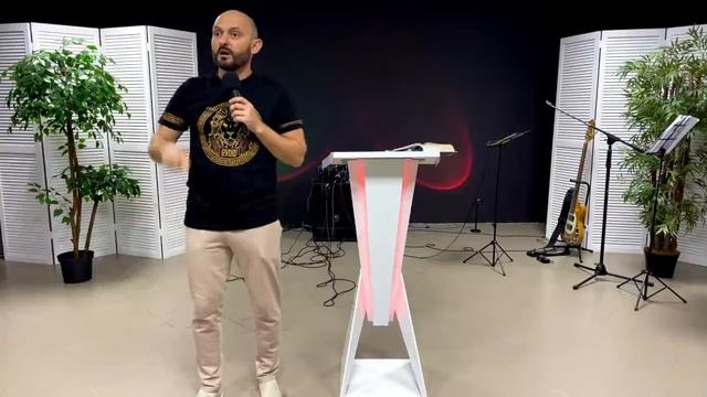 ОН ПРОСТИЛ НАМ ВСЕ НАШИ ГРЕХИ | ПРИЧАСТИЕ | Пастор Александр Мунтеану | 28.08.22 смотреть онлайн