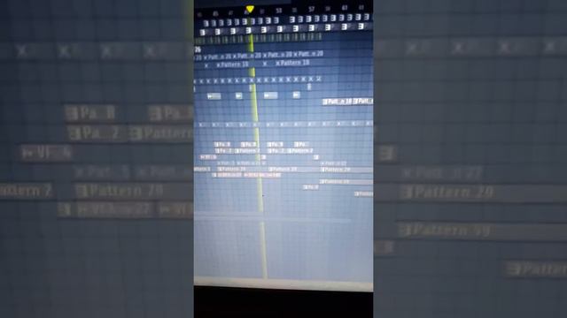 Stuck on this project... (FL Studio) (Ambient breakbeat?) 160BPM смотреть онлайн