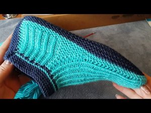 Очень легкие в исполнении следки двумя спицами без швов