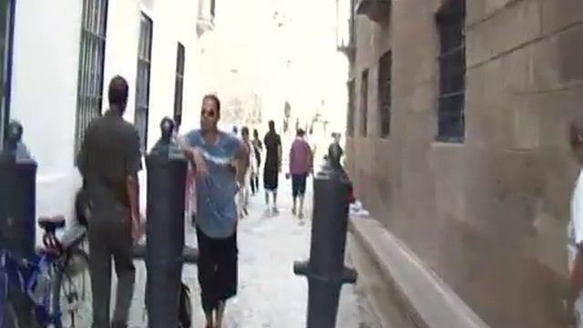Historiadores con Arte en Cuba (Bodeguita del medio/Catedral) смотреть онлайн