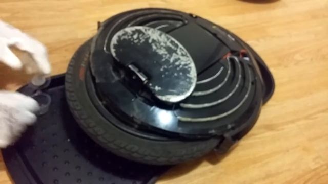 Dismantle wheel Inmotion V8 смотреть онлайн
