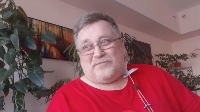 Видео № 821. В зеленом уголке. Нашел в больнице шикарное место для релаксации и медитации... смотреть онлайн