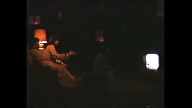 1992 Retro Spaceship Earth Music Video Walter Cronkite смотреть онлайн