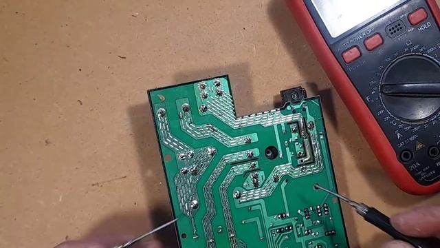 РЕМОНТ ПОСЛЕ РЕМОНТА индукционная плита BASIC 2000 смотреть онлайн