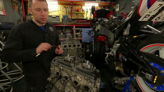 Honda CBR 1000RR '09 подготовка к мотосезону смотреть онлайн