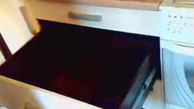 Доводчик смотреть онлайн