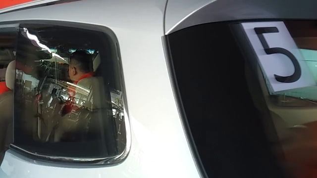 Wuling Confero S First Test Drive смотреть онлайн