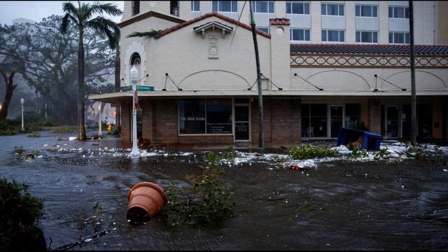 Буря над Флоридой: жуткие фотографии
