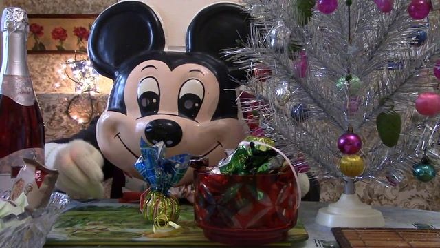 Конфеты.candy. Поздравления. congratulations. Мармелад. Дюшес. Шар. Sweet. [ Микки Сладкоежка ] смотреть онлайн