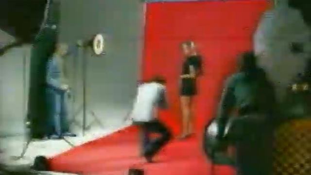 Эпилятор Braun Silk-epil / Хайди Клум смотреть онлайн