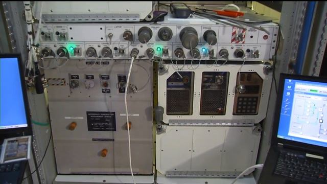 Space Station Live: HUNCH Provides Engineering Opportunities for Students смотреть онлайн