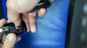 Dacia Sandero Stepway key battery replacement how to change Duster Logan fob Jogger baterie cheie