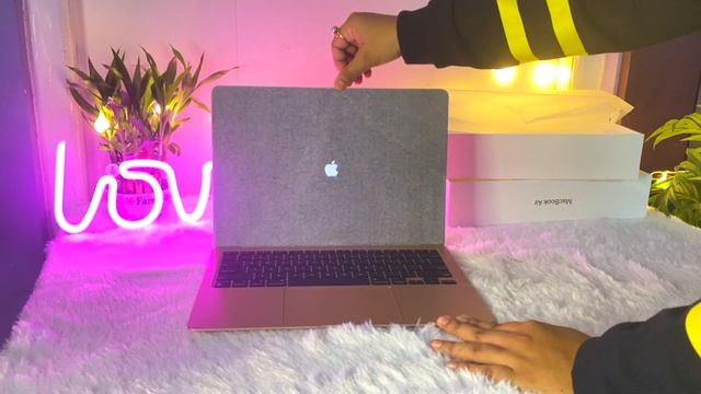 MacBook Air M1 Unboxing|Rose Gold|Aesthetic|2021| Snigdha Chakraborty смотреть онлайн